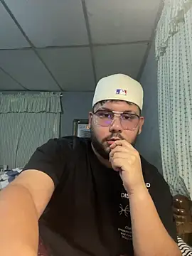 Snapshot of sexy_men22cm chatting on June 2, 2026, 8:09 pm sexy men22cm online show from June 2, 2026, 8:09 pm