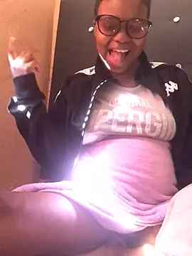 Hotboobs27 online show from June 2, 2026, 9:09 am