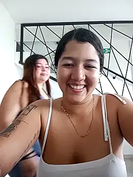Snapshot of Chloe_Thomsoon_ chatting on May 10, 2026, 7:38 pm Chloe Thomsoon online show from May 10, 2026, 7:38 pm