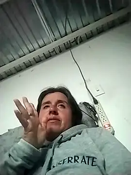 Snapshot of _Madison_queen_ chatting on May 8, 2026, 10:35 pm Madison queen online show from May 8, 2026, 10:35 pm