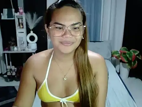 Snapshot of Kendallfoxx chatting on June 4, 2026, 9:30 pm Kendallfoxx online show from June 4, 2026, 9:30 pm