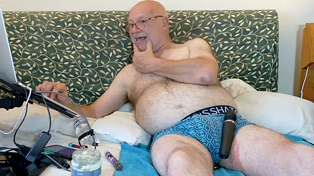 Snapshot of KinkCentral chatting on June 23, 2026, 8:29 pm KinkCentral online show from June 23, 2026, 8:29 pm