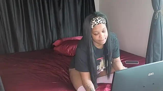 Snapshot of NittanyLioness chatting on May 21, 2026, 2:58 pm NittanyLioness online show from May 21, 2026, 2:58 pm
