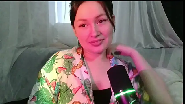 Snapshot of Tendre_Amelia chatting on May 21, 2026, 5:21 pm Tendre Amelia online show from May 21, 2026, 5:21 pm