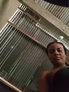 MarieDenver online show from April 29, 2026, 5:06 pm