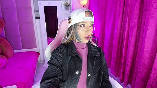 Lucy Doll8 online show from June 30, 2026, 7:47 pm