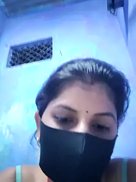 Snapshot of RUHI_1143 chatting on June 19, 2026, 5:30 pm RUHI 1143 online show from June 19, 2026, 5:30 pm