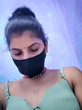 Snapshot of RUHI_1143 chatting on June 17, 2026, 9:08 am RUHI 1143 online show from June 17, 2026, 9:08 am