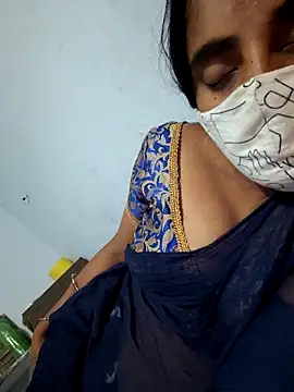 Tamil Hot HoneyBee online show from May 11, 2026, 4:37 pm
