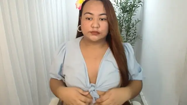 Czarinna online show from July 7, 2026, 8:12 pm