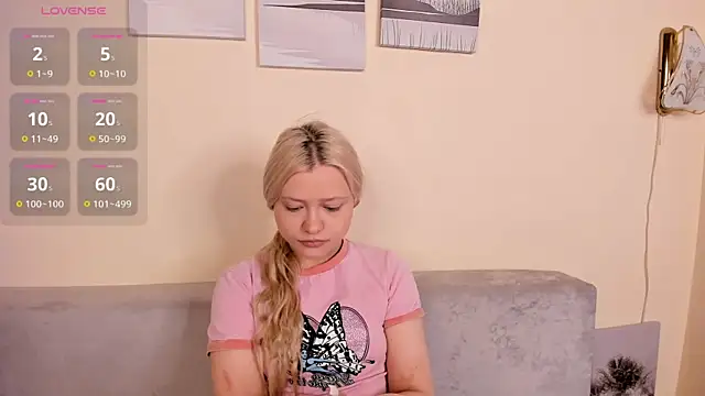 MidnightPoise online show from July 24, 2026, 5:14 am