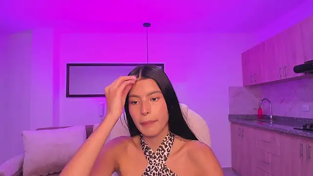 Snapshot of amber_willow chatting on May 18, 2026, 4:07 am amber willow online show from May 18, 2026, 4:07 am