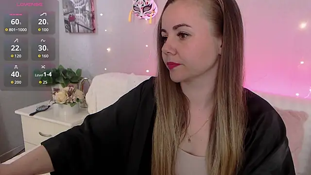 MeryCheris online show from May 14, 2026, 12:35 pm