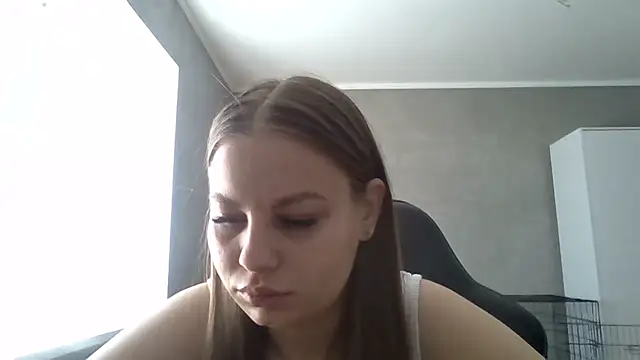 Snapshot of _Linsyy_ee_ chatting on May 5, 2026, 9:34 am Linsyy ee online show from May 5, 2026, 9:34 am