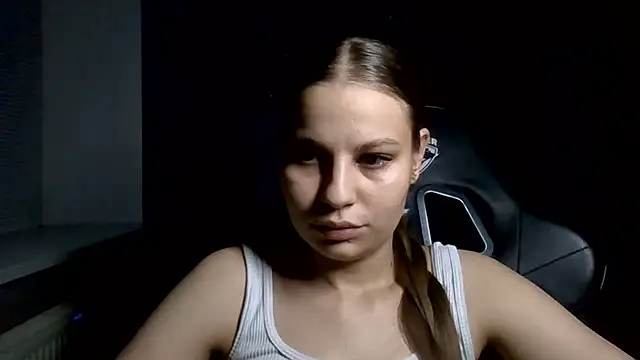Snapshot of _Linsyy_ee_ chatting on May 10, 2026, 9:38 pm Linsyy ee online show from May 10, 2026, 9:38 pm
