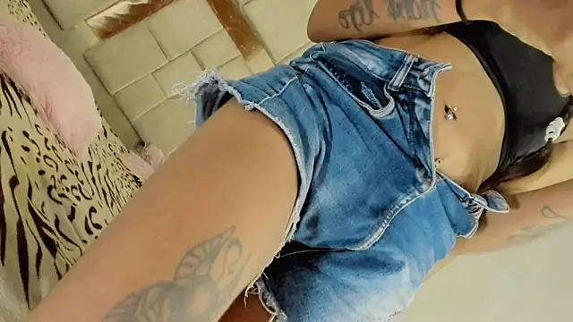 Snapshot of angel_dolltsx chatting on May 21, 2026, 11:57 pm angel dolltsx online show from May 21, 2026, 11:57 pm