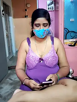 Snapshot of Rulali_44 chatting on June 24, 2026, 2:21 am Rulali 44 online show from June 24, 2026, 2:21 am