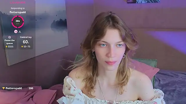 Snapshot of Emily_Cartex chatting on July 3, 2026, 5:47 am Emily Cartex online show from July 3, 2026, 5:47 am