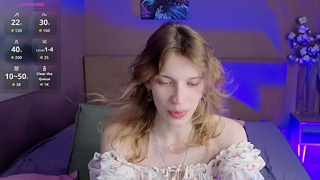 Snapshot of Emily_Cartex chatting on July 11, 2026, 5:41 am Emily Cartex online show from July 11, 2026, 5:41 am
