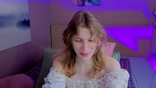 Snapshot of Emily_Cartex chatting on July 12, 2026, 5:41 am Emily Cartex online show from July 12, 2026, 5:41 am