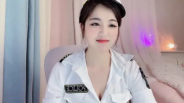 amy-6668 online show from May 29, 2026, 11:27 am