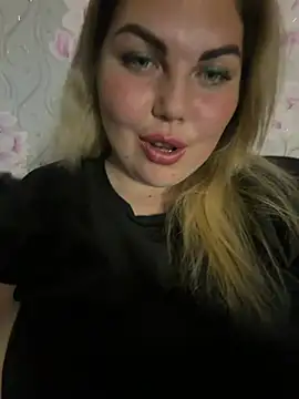 AminkaFoxs online show from April 26, 2026, 7:22 pm