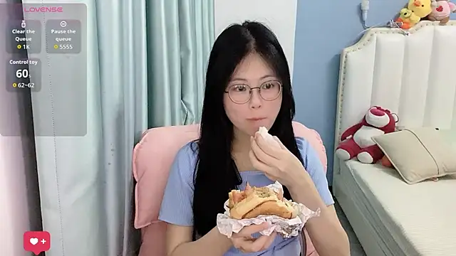 Luna-666 online show from July 2, 2026, 2:12 pm