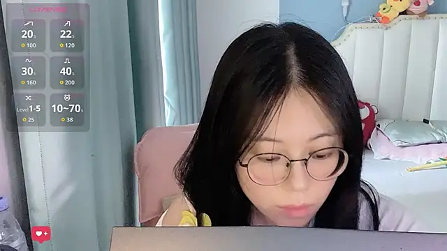 Luna-666 online show from June 28, 2026, 7:25 am
