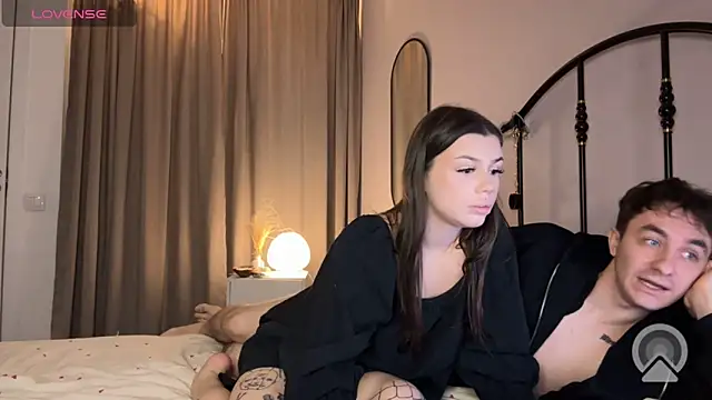 xgvgggx online show from May 21, 2026, 7:00 pm