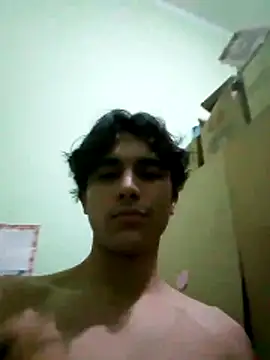 Snapshot of Sempai_Moon chatting on June 10, 2026, 2:24 am Sempai Moon online show from June 10, 2026, 2:24 am