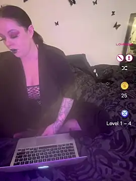 tacyeannxo online show from July 29, 2026, 12:21 am