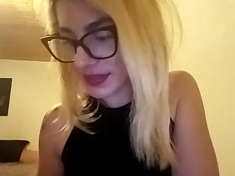 Goddess-Anne online show from June 12, 2026, 7:55 pm
