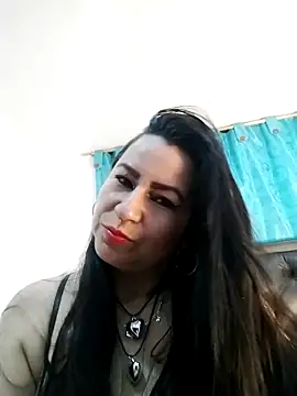 Snapshot of HelenNovoa chatting on May 31, 2026, 9:37 pm HelenNovoa online show from May 31, 2026, 9:37 pm