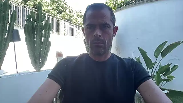 Riccardo86xx online show from May 20, 2026, 2:47 pm