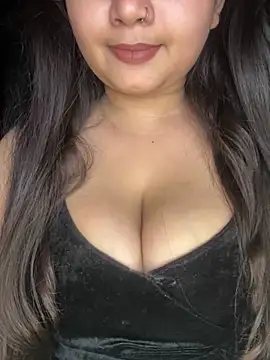 Snapshot of Naughty_pooja44 chatting on May 7, 2026, 10:07 am Naughty pooja44 online show from May 7, 2026, 10:07 am