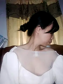 Snapshot of liulian2026 chatting on April 28, 2026, 12:20 am liulian2026 online show from April 28, 2026, 12:20 am