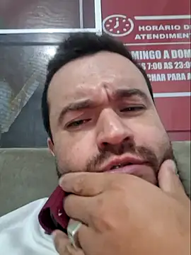 Snapshot of comeraba chatting on June 10, 2026, 3:19 am comeraba online show from June 10, 2026, 3:19 am
