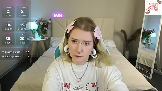 Snapshot of Elira_Vane chatting on July 2, 2026, 3:23 am Elira Vane online show from July 2, 2026, 3:23 am