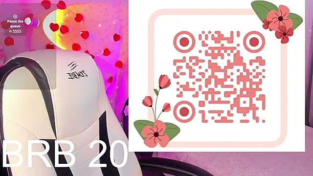 Snapshot of Elira_Vane chatting on July 7, 2026, 6:47 am Elira Vane online show from July 7, 2026, 6:47 am