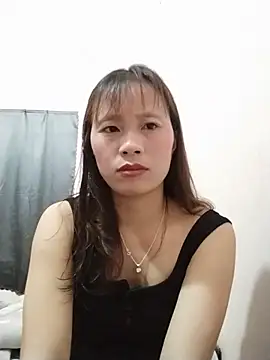 Snapshot of -Natina- chatting on June 29, 2026, 1:22 pm -Natina- online show from June 29, 2026, 1:22 pm