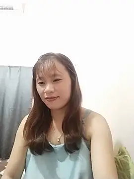 Snapshot of -Natina- chatting on July 21, 2026, 4:25 am -Natina- online show from July 21, 2026, 4:25 am