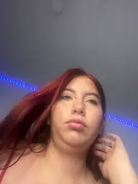 Snapshot of Caro_redd chatting on May 7, 2026, 12:41 pm Caro redd online show from May 7, 2026, 12:41 pm
