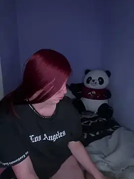 Snapshot of Caro_redd chatting on April 29, 2026, 8:07 am Caro redd online show from April 29, 2026, 8:07 am