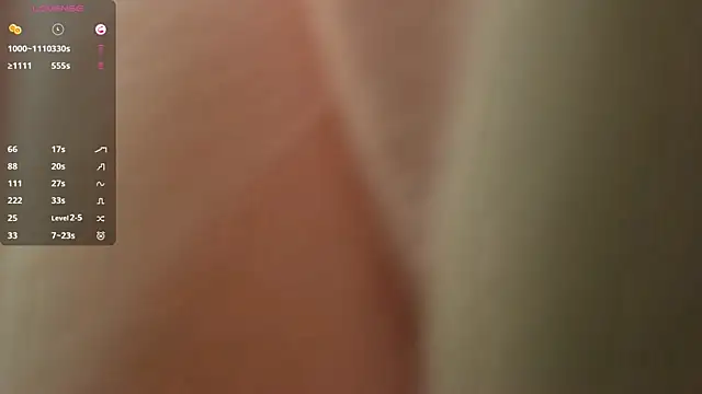 Snapshot of LongChillGerl chatting on July 28, 2026, 7:39 pm LongChillGerl online show from July 28, 2026, 7:39 pm