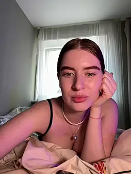 Snapshot of Lili_of_sin chatting on July 7, 2026, 7:09 am Lili of sin online show from July 7, 2026, 7:09 am