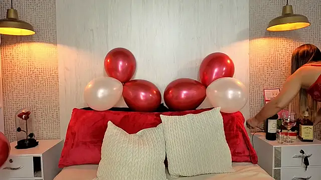 Snapshot of paolarey chatting on February 5, 2026, 10:05 pm paolarey online show from February 5, 2026, 10:05 pm