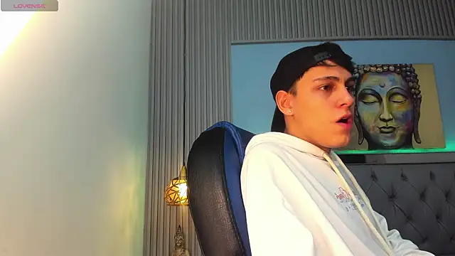 Ethanx18  online show from June 17, 2026, 3:39 am