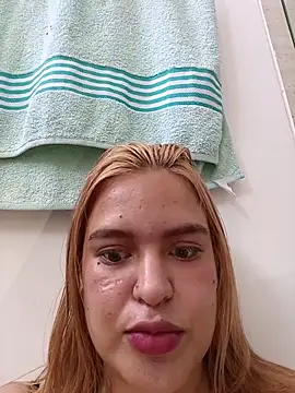 Violettasexy  online show from May 4, 2026, 5:05 pm