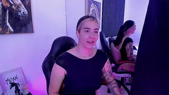 Snapshot of Bonnie_Rider chatting on June 3, 2026, 2:33 pm Bonnie Rider online show from June 3, 2026, 2:33 pm