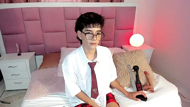 christopher robin4 online show from June 26, 2026, 7:31 pm
